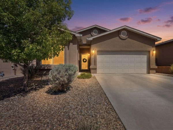 6273 Viramontes Road NW, Albuquerque, NM 87114