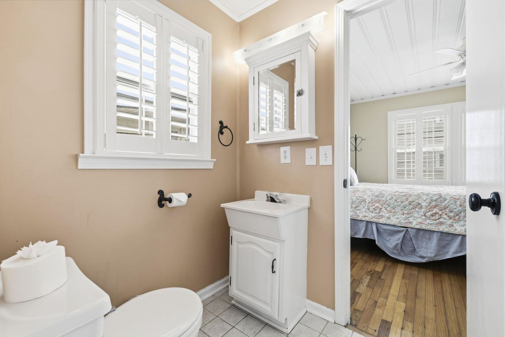 210 60th Ave. N Photo 20