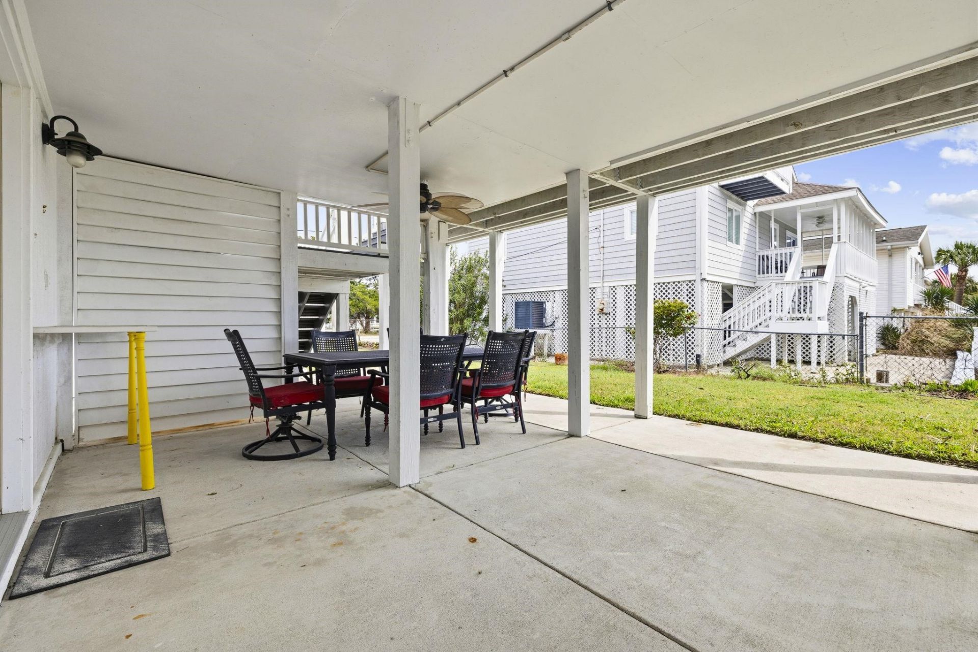 210 60th Ave. N Photo 25