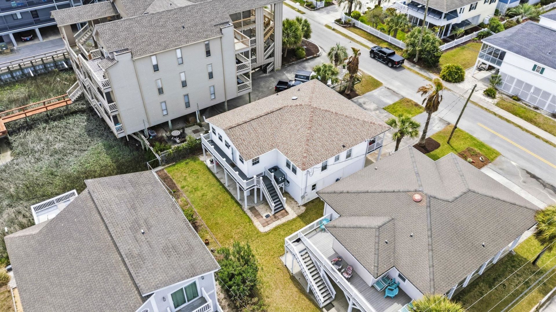 210 60th Ave. N Photo 38