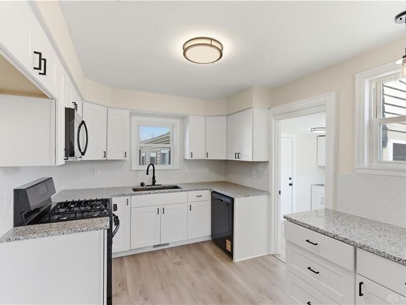 415 W South Street, Tipp City, OH 45371 Photo 15