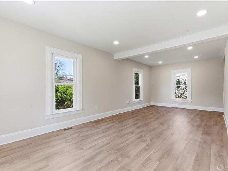 415 W South Street, Tipp City, OH 45371 Photo 9