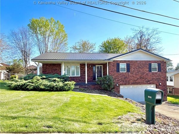 5209 Glow Drive, Charleston, WV 25314