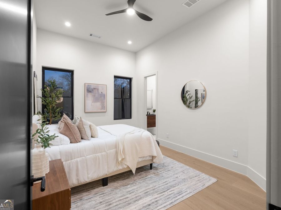 Property Image 103