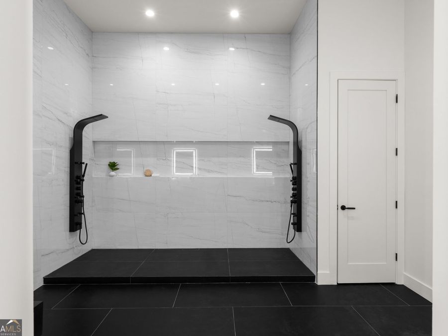 Property Image 77