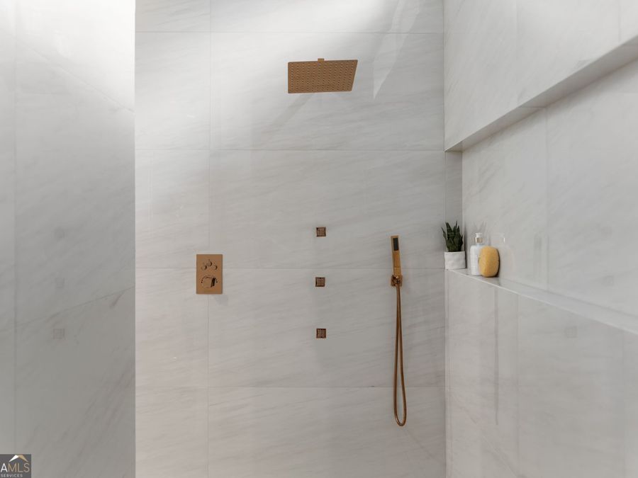 Property Image 94
