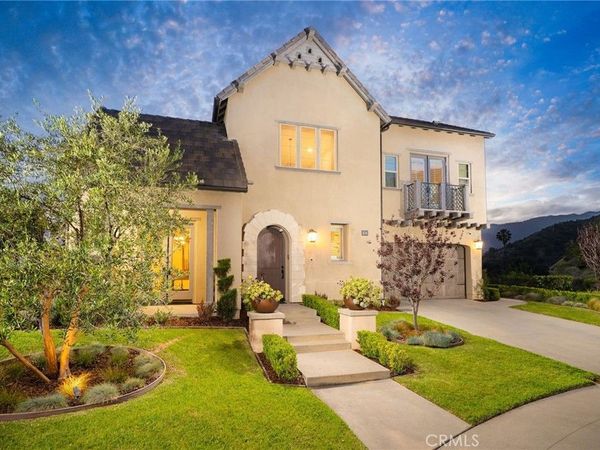 614 E Camellia Way, Azusa, CA 91702