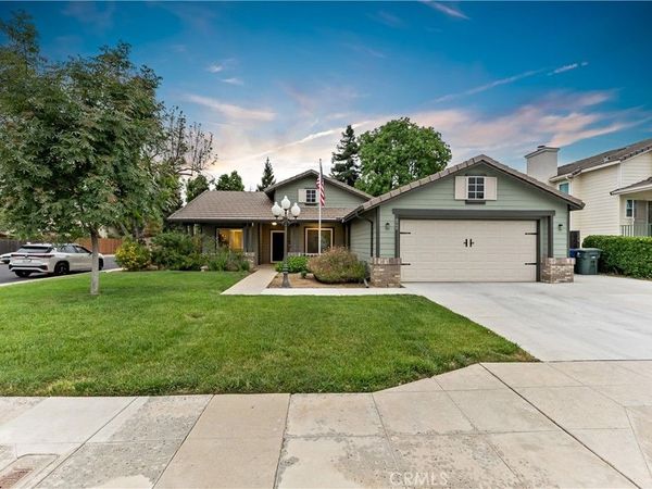2703 Mitchell, Clovis, CA 93611