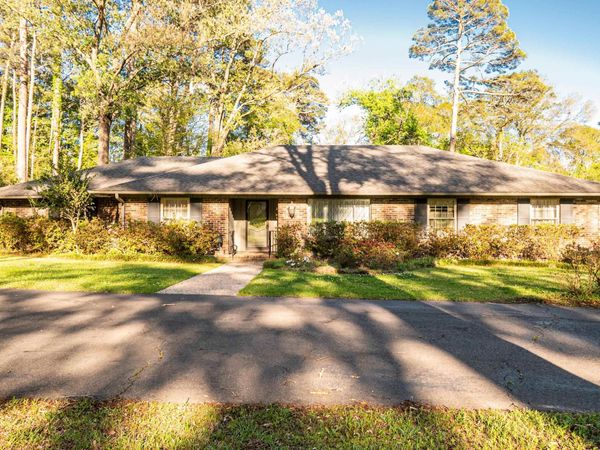 2503 Forest Lawn Avenue, El Dorado, AR 71730
