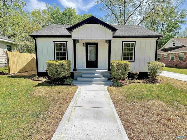 240 S Church Street, Boaz, AL 35957