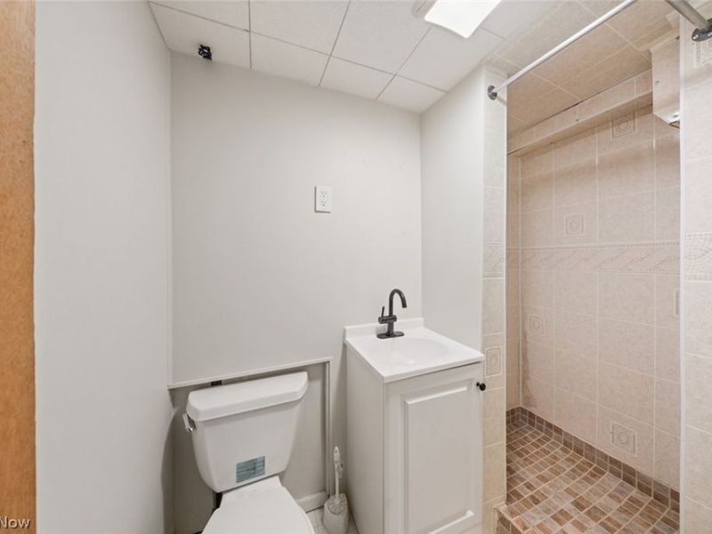 5850 Doris Drive, Brook Park, OH 44142 Photo 31