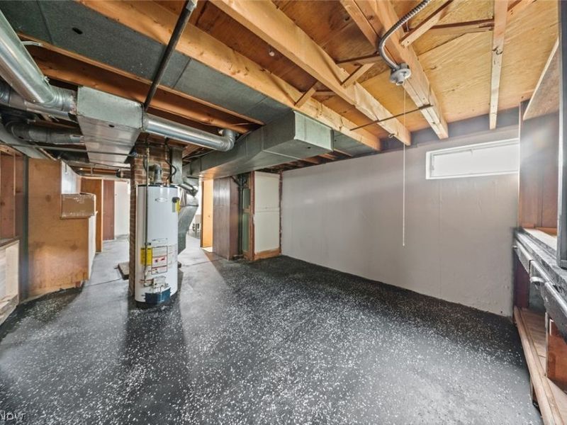 5850 Doris Drive, Brook Park, OH 44142 Photo 32