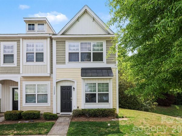 13504 Calloway Glen Drive , Charlotte, NC 28273