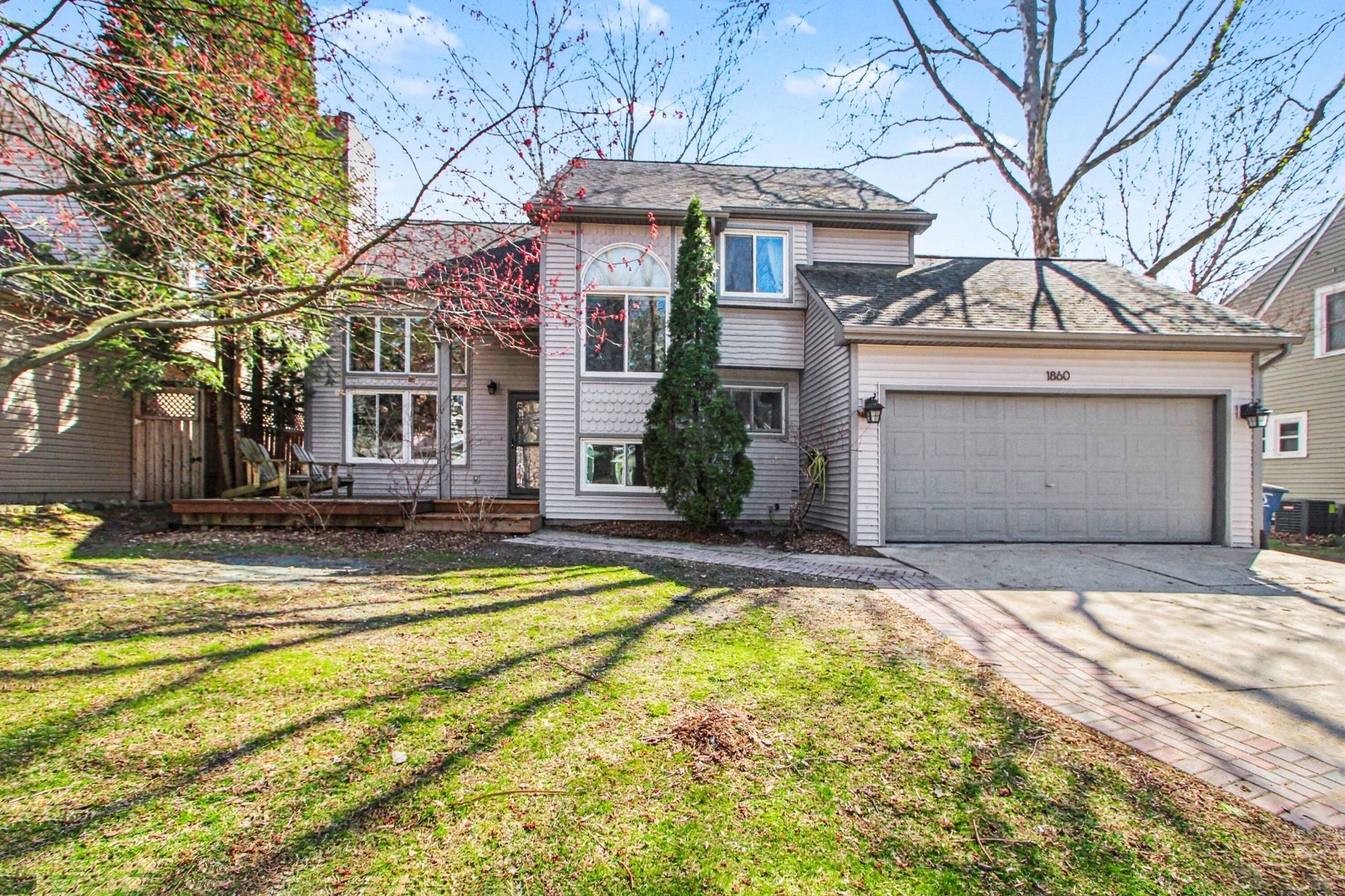 1860 Robert Street, Ann Arbor, MI 48104 Main Photo