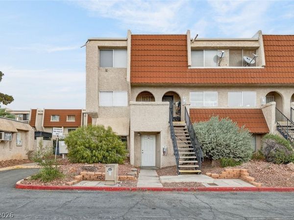 3591 Arville Street , Unit 301B, Las Vegas, NV 89103