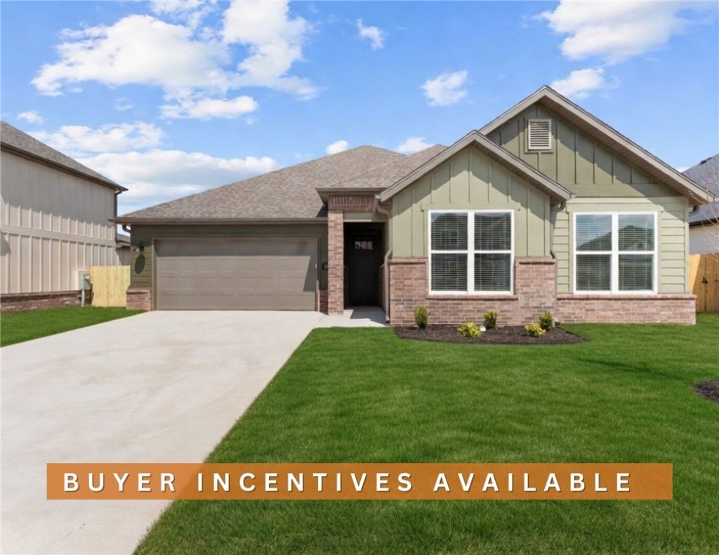 6000 SW Bear Creek Avenue, Bentonville, AR 72713 Main Photo