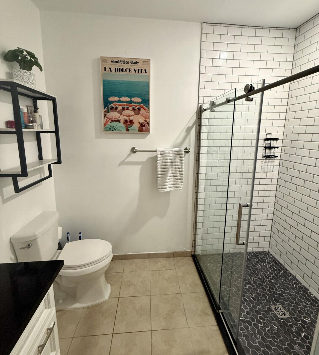 1984 Folly Road Photo 8