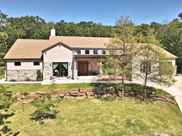 8890 S 39th West Avenue , Tulsa, OK 74132