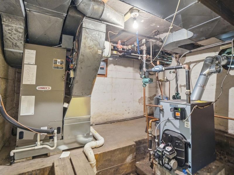 407 N Dayton-Lakeview Road , New Carlisle, OH 45344 Photo 91