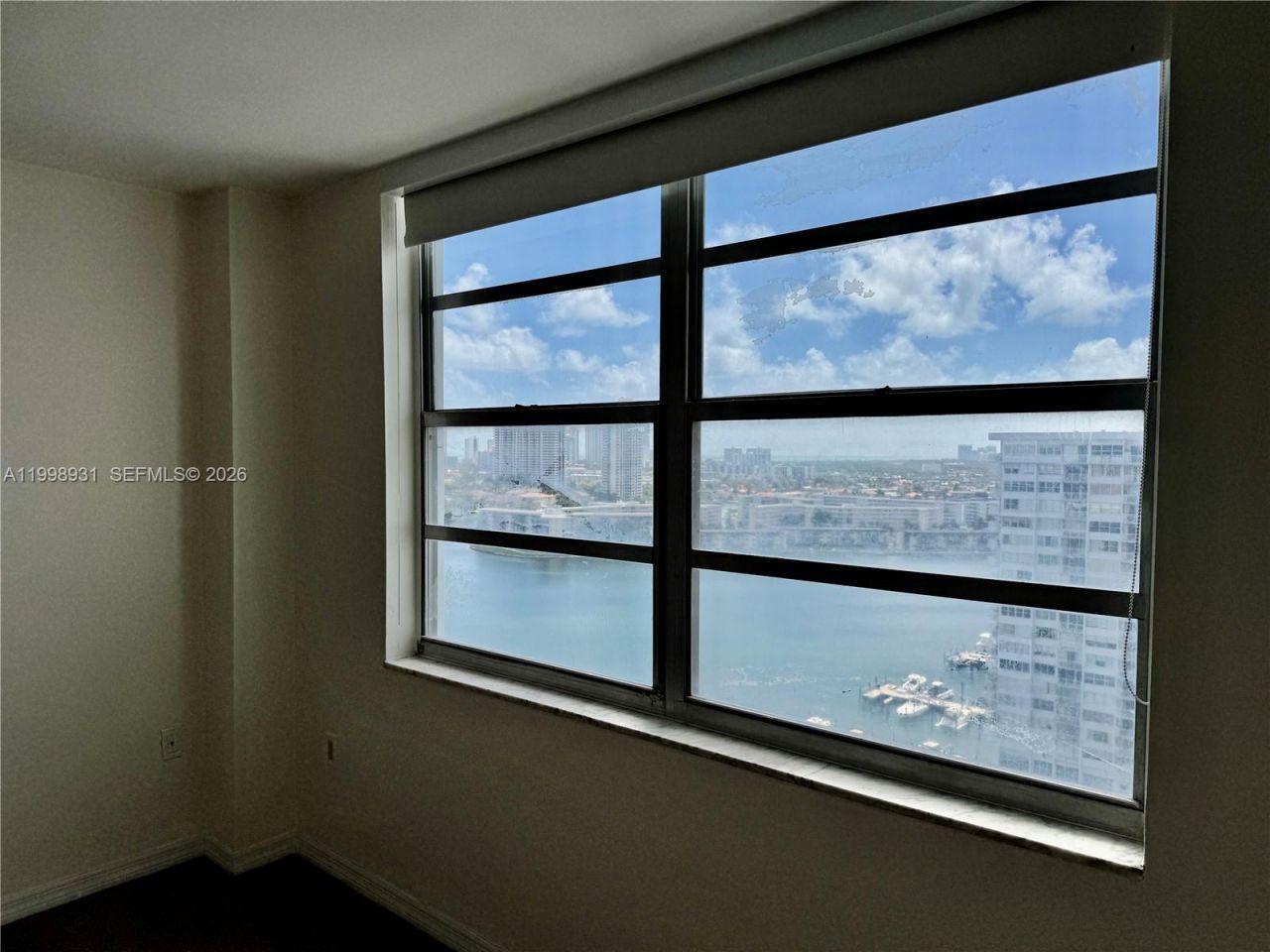 2780 NE 183rd St, Unit 2012, Aventura, FL 33160 Photo