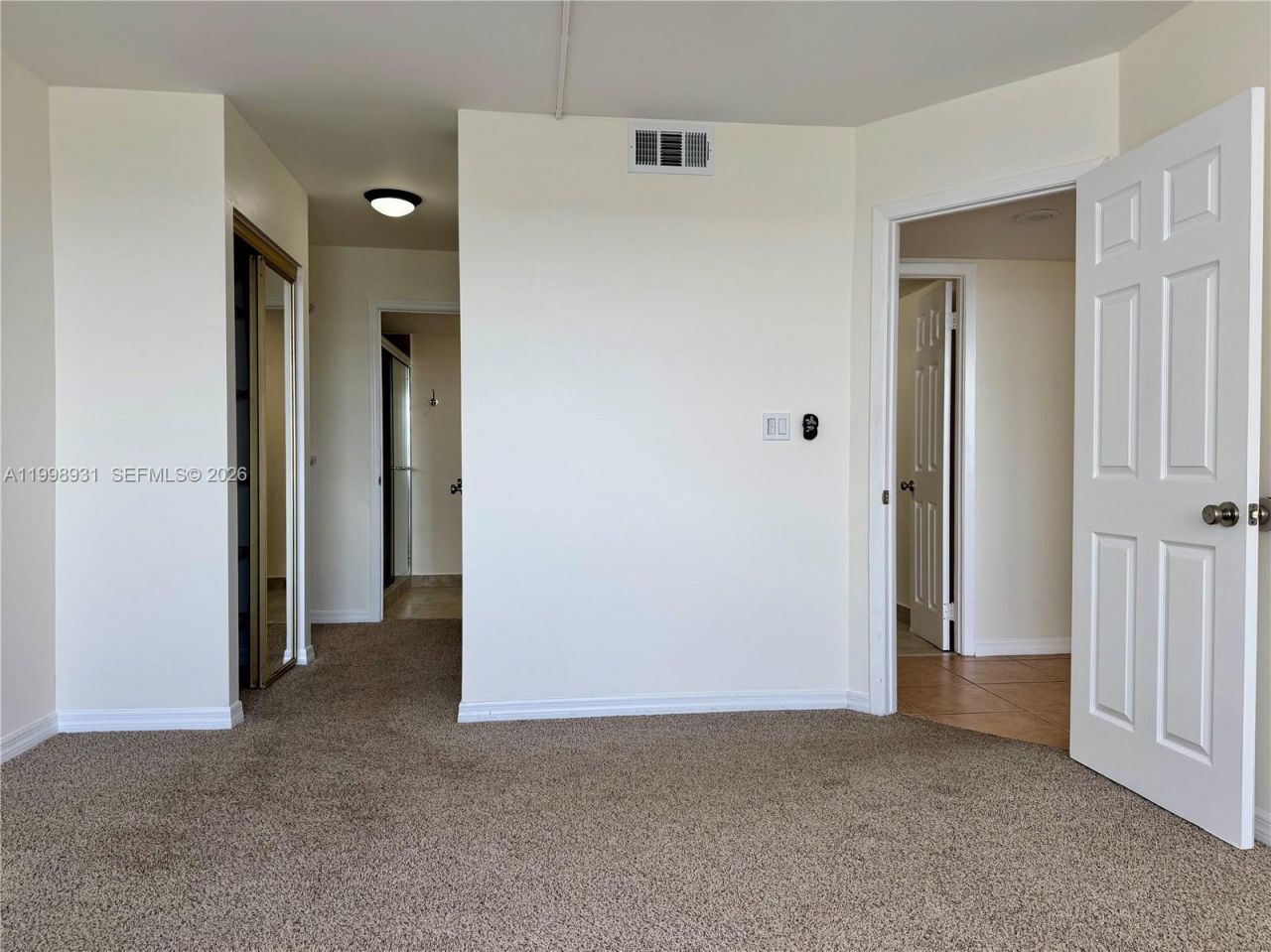 2780 NE 183rd St, Unit 2012, Aventura, FL 33160 Photo