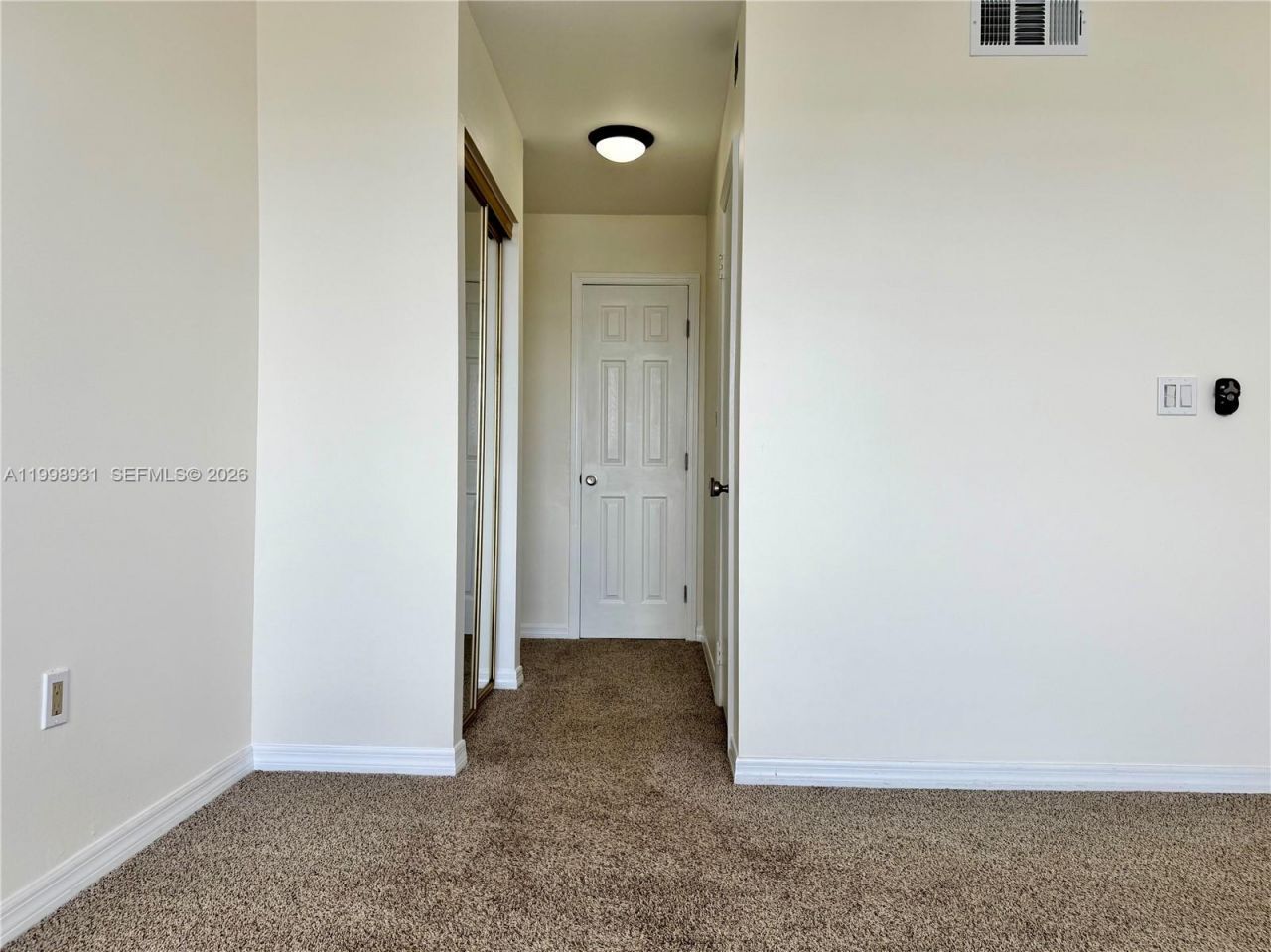 2780 NE 183rd St, Unit 2012, Aventura, FL 33160 Photo