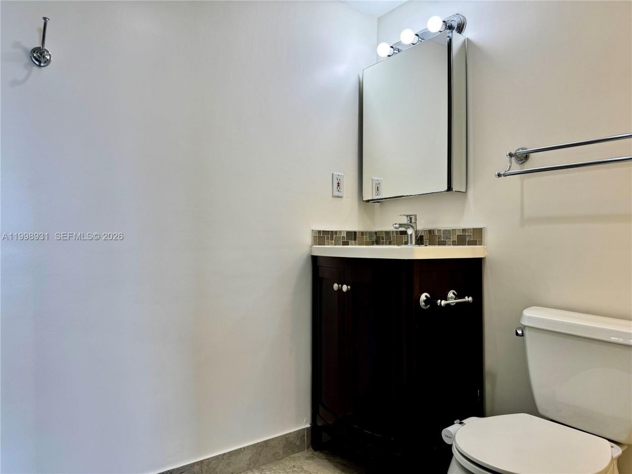 2780 NE 183rd St, Unit 2012, Aventura, FL 33160 Photo