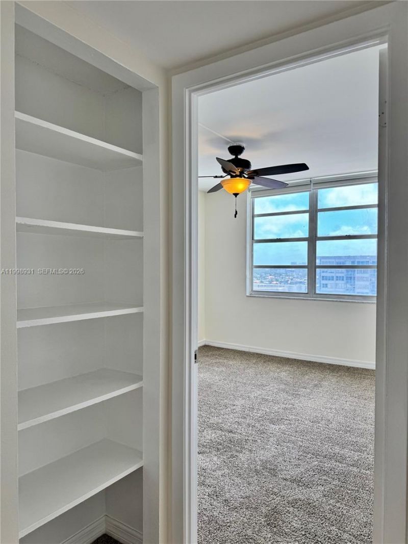 2780 NE 183rd St, Unit 2012, Aventura, FL 33160 Photo