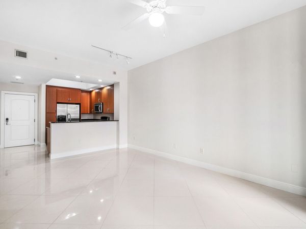 701 S Olive Avenue, Unit 1010, West Palm Beach, FL 33401