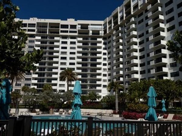 5100 N Ocean Boulevard, Unit 502, Lauderdale-By-The-Sea, FL 33308