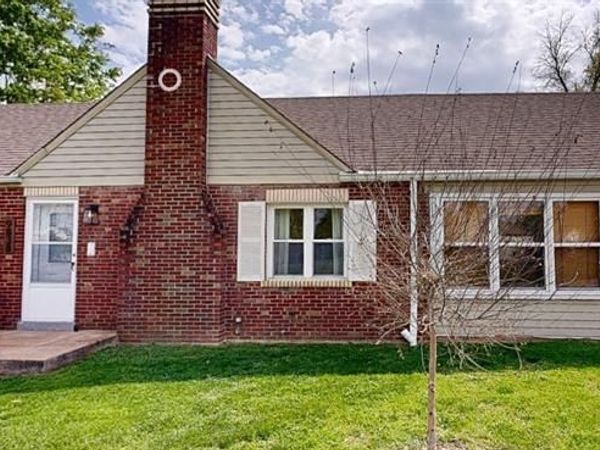 9838 Coventry Lane, Affton, MO 63123