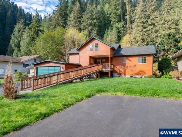 278 E Bain Dr, Tidewater, OR 97390