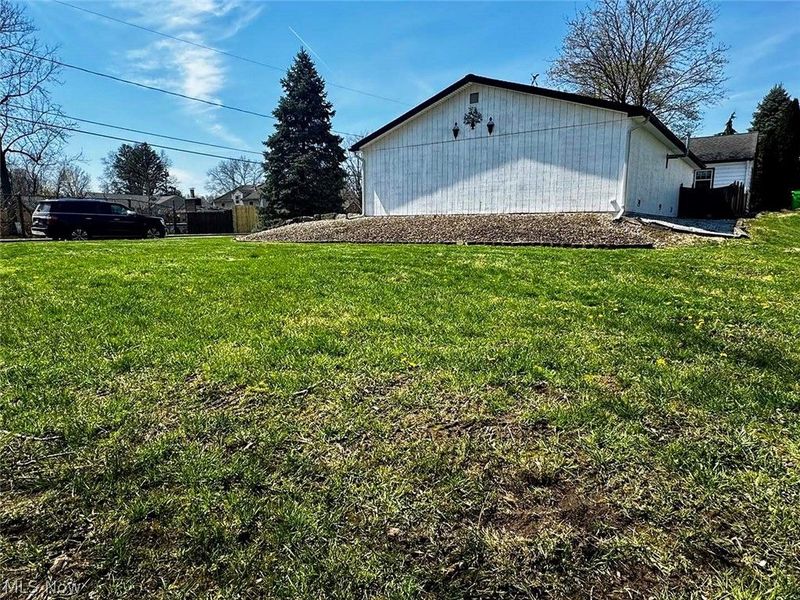 191 9th Street NE, Barberton, OH 44203 Photo 6