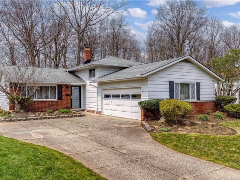 6516 Glenallen Avenue, Solon, OH 44139 Photo 1