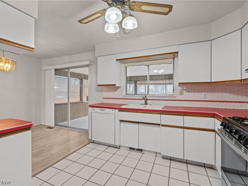 6516 Glenallen Avenue, Solon, OH 44139 Photo 17