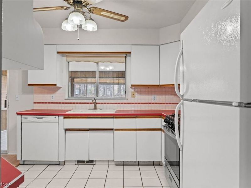 6516 Glenallen Avenue, Solon, OH 44139 Photo 18