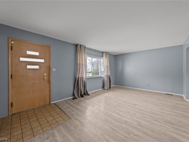 6516 Glenallen Avenue, Solon, OH 44139 Photo 4