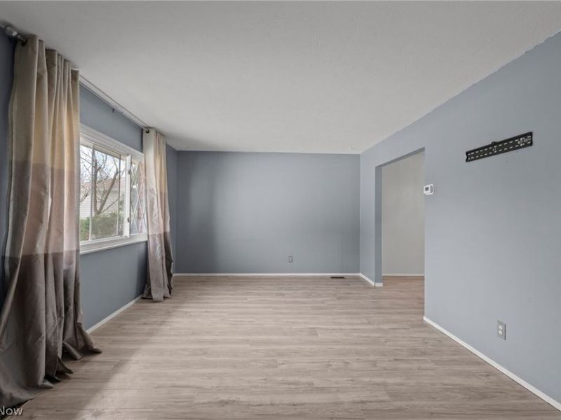 6516 Glenallen Avenue, Solon, OH 44139 Photo 8