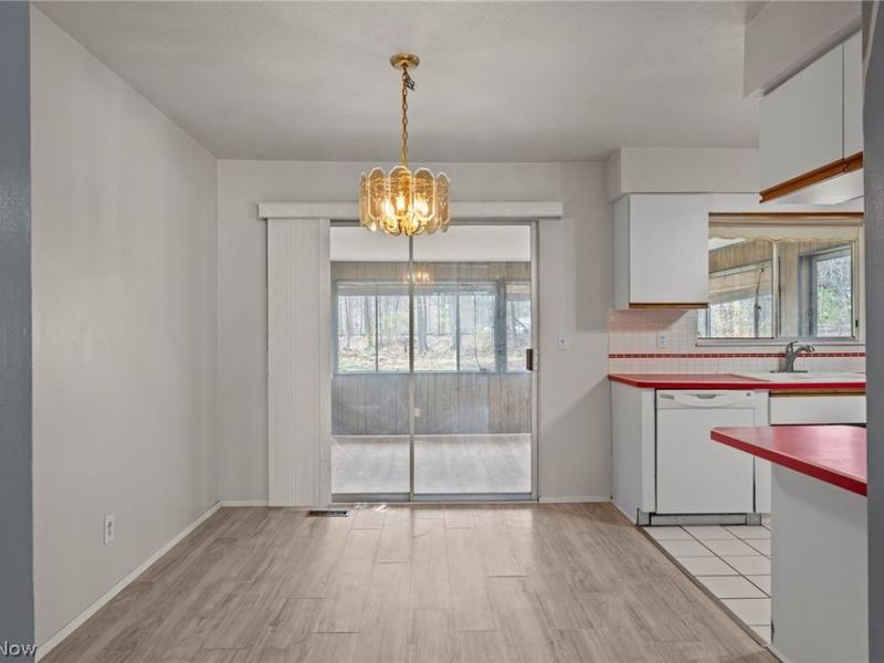 6516 Glenallen Avenue, Solon, OH 44139 Photo 9