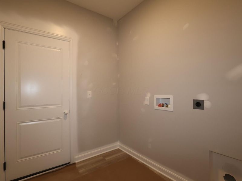 8109 Griffin Drive, Reynoldsburg, OH 43068 Photo 14