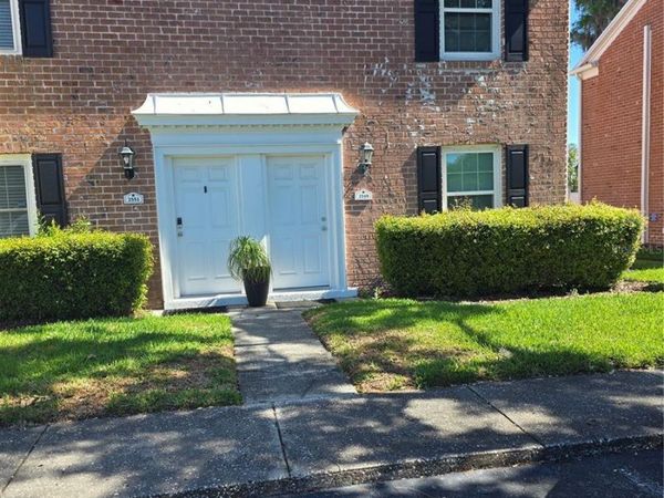 2549 CEDAR CYPRESS COURT , TAMPA, FL 33618