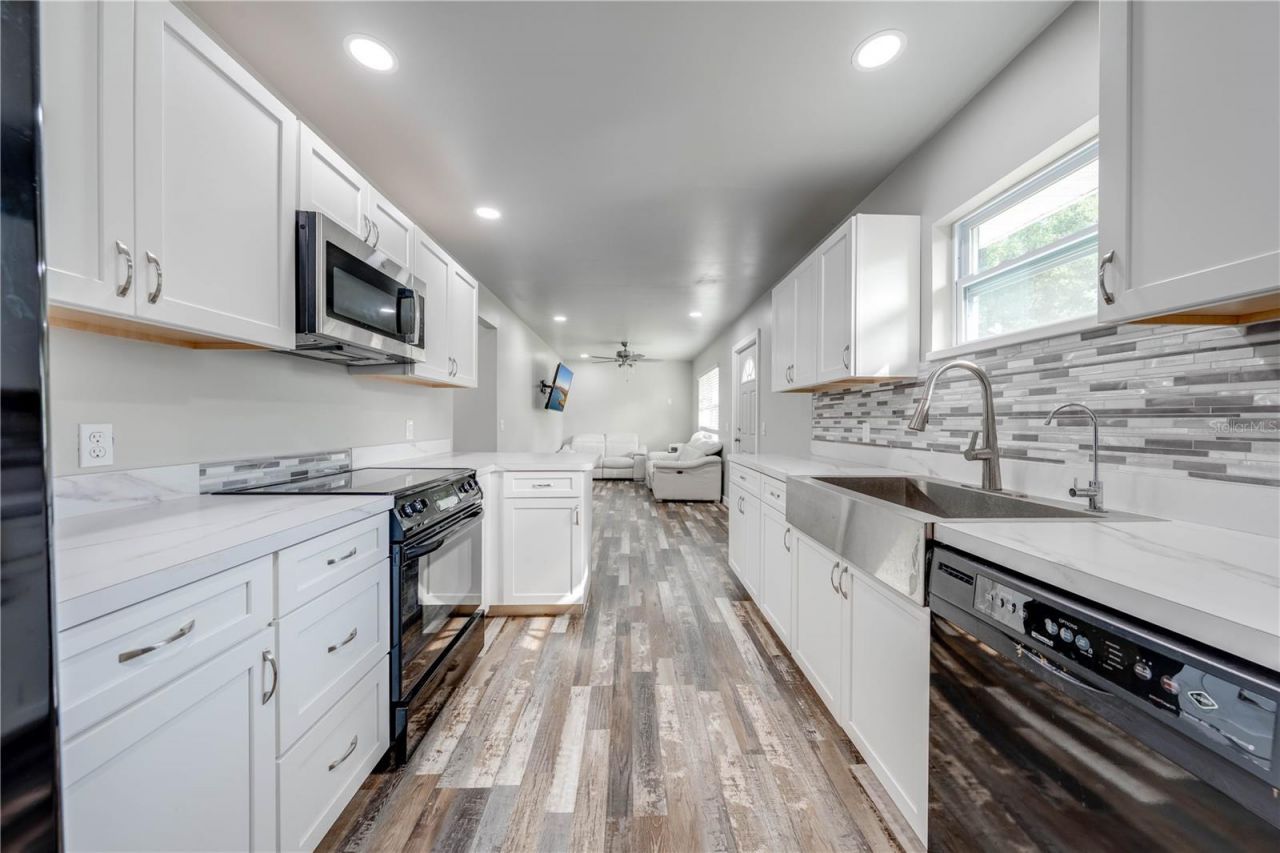 150 N Post Office Rd , Kenansville, FL 34739 Photo