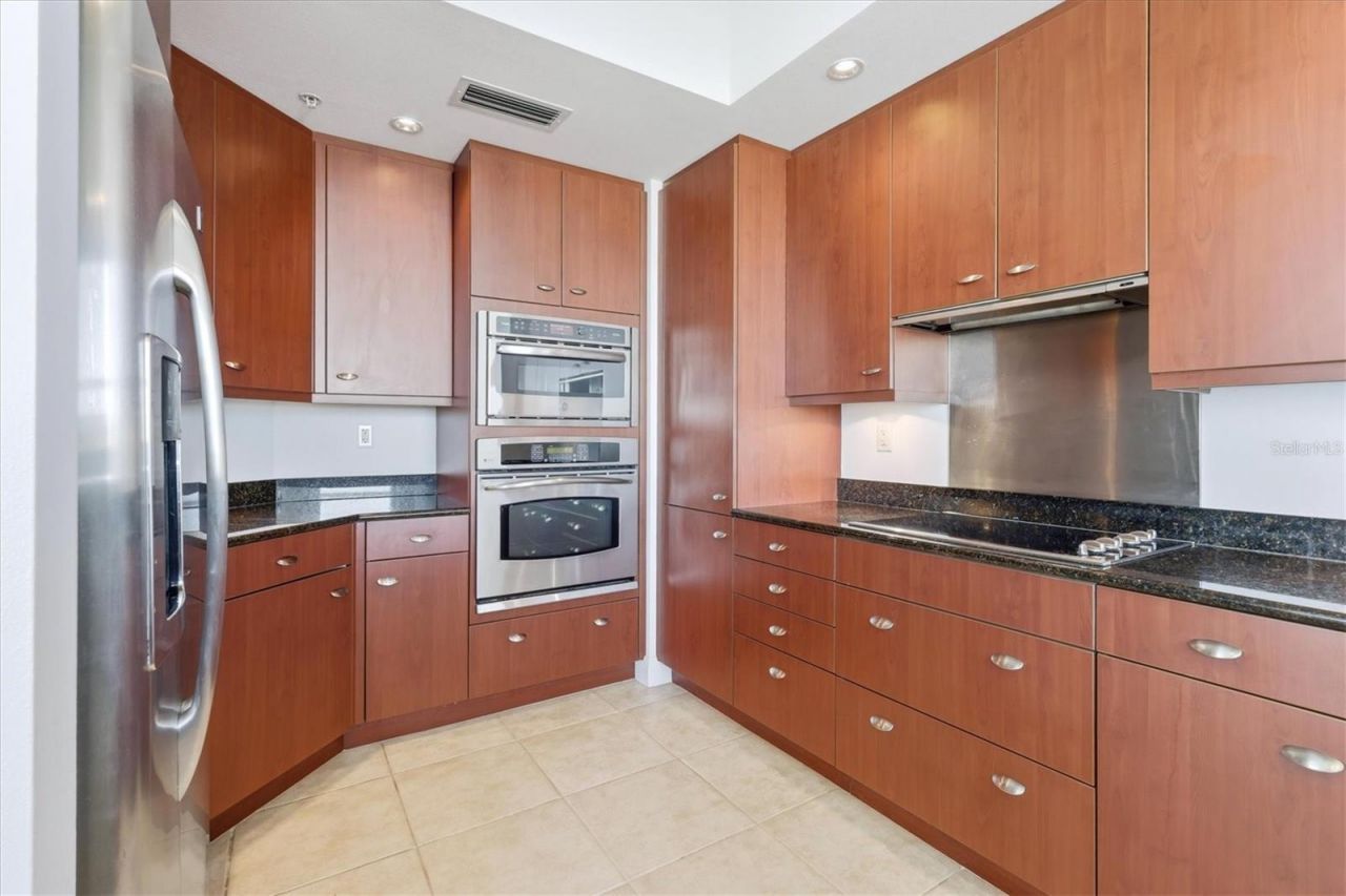 50 Central Ave, Unit 16-C, Sarasota, FL 34236 Photo