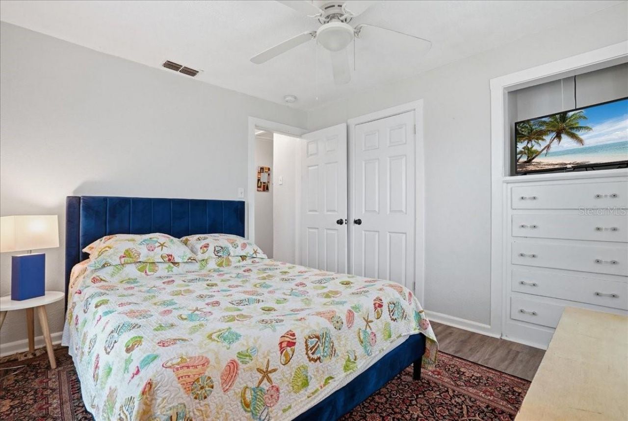 130 86th Terrace, Treasure Island, FL 33706 Photo