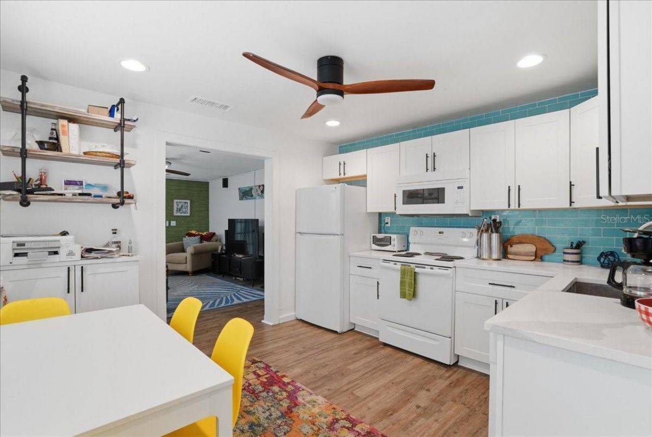 130 86th Terrace, Treasure Island, FL 33706 Photo