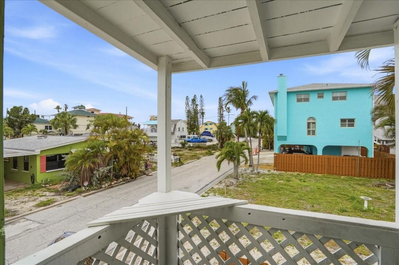 130 86th Terrace, Treasure Island, FL 33706 Photo