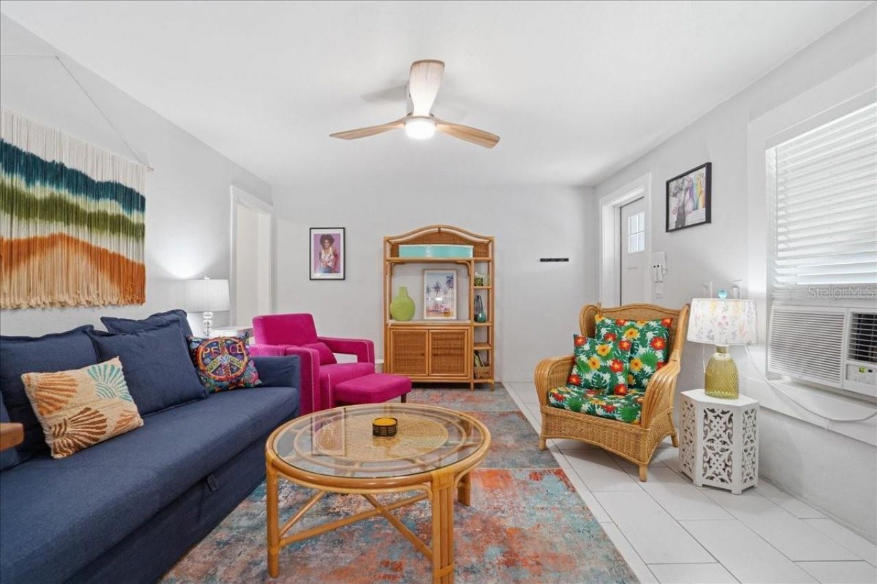 130 86th Terrace, Treasure Island, FL 33706 Photo