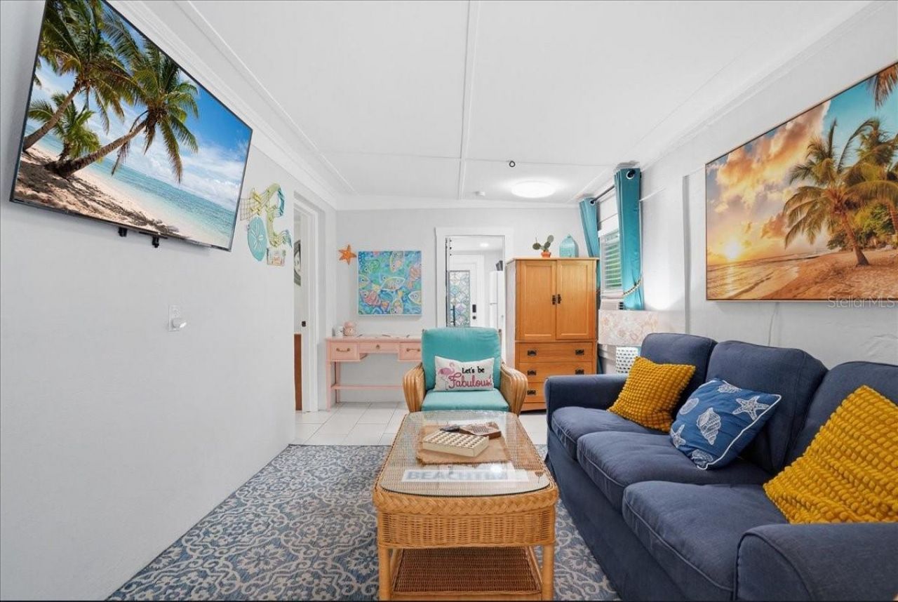 130 86th Terrace, Treasure Island, FL 33706 Photo