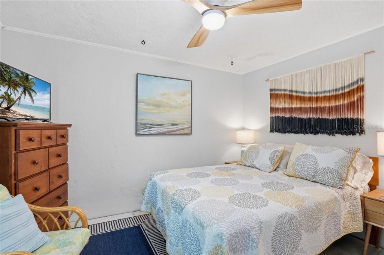 130 86th Terrace, Treasure Island, FL 33706 Photo