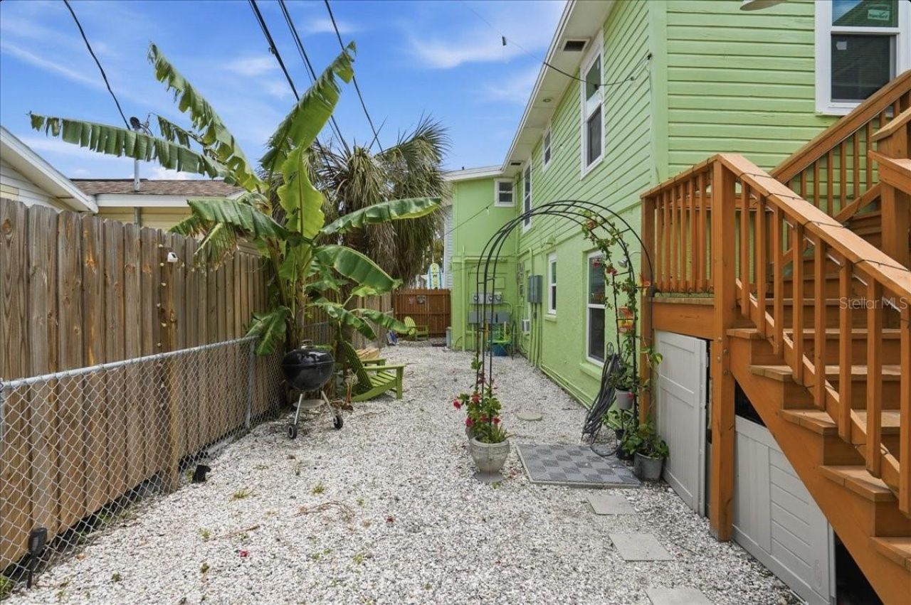 130 86th Terrace, Treasure Island, FL 33706 Photo